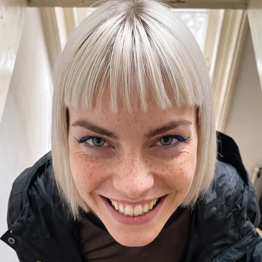 Merel van der Nacht, smiling